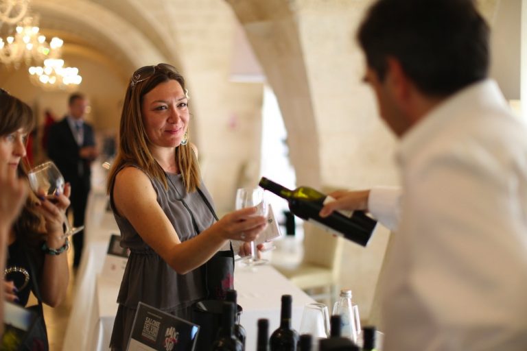 Radici del Sud, a Bari il salone dei vini e sapori del meridione.