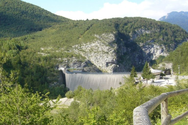 Vajont, dopo il disastro la rinascita di un’intera città.