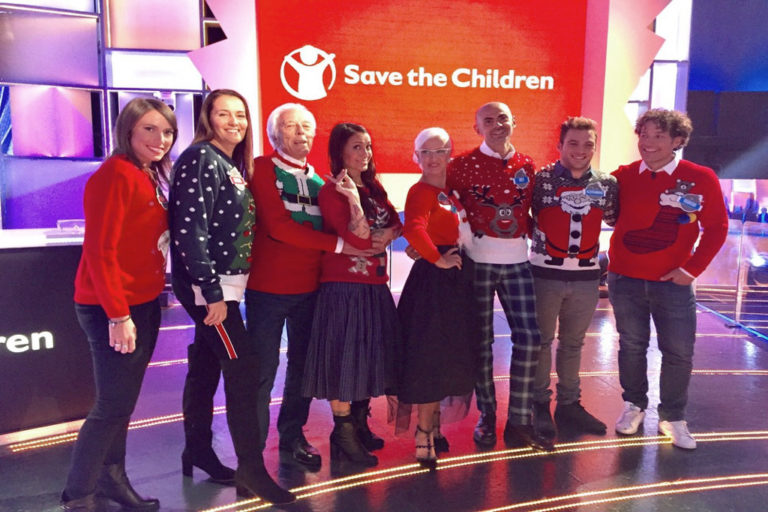 #ChristmasJumperDay: un maglione e un sorriso.