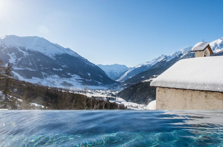 Bormio. Benessere e piacere di guidare in montagna.