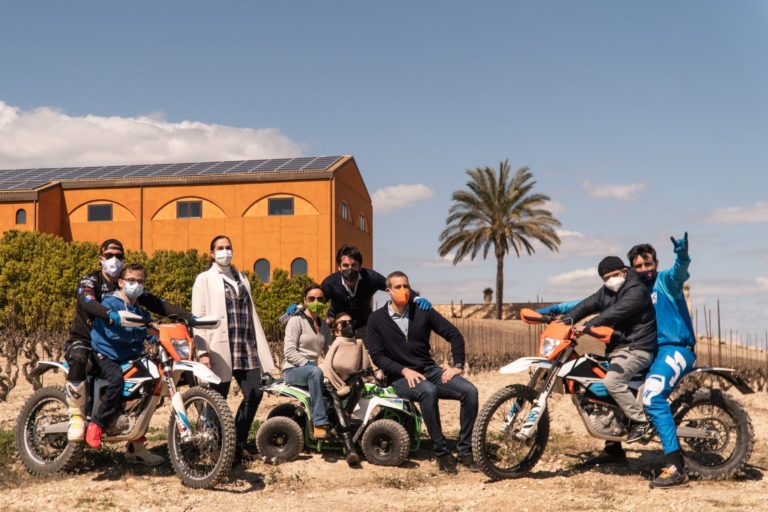 In Sicilia la mototerapia del campione Vanni Oddera