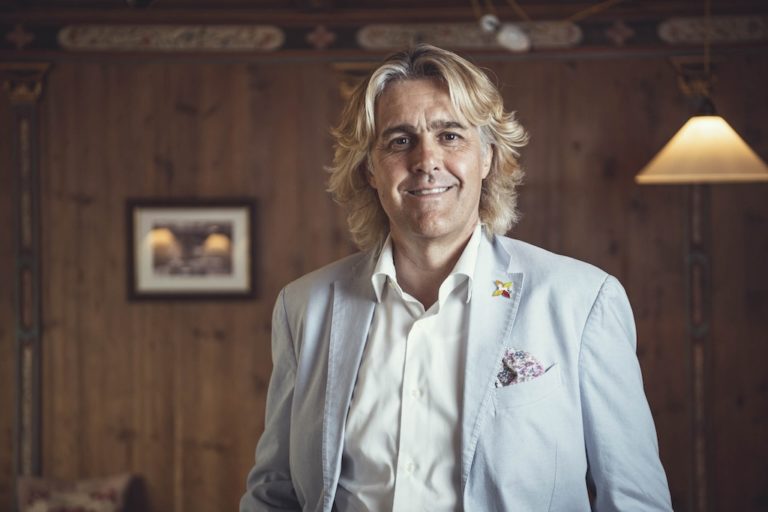 Cavallino Bianco: “Lusso è occuparsi dell’ospite”.