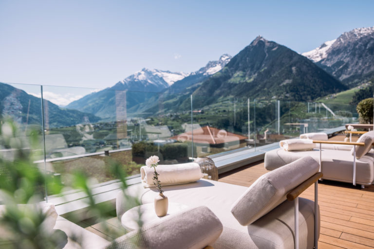 Hotel Hohenwart: eleganza e relax nel cuore di Scena