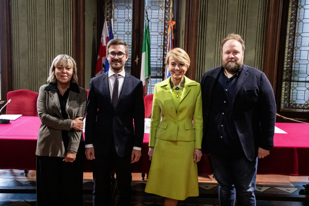 Marina Chiarelli, Assessore alla Cultura Regione Piemonte, Alberto Gatto, Sindaco di Alba, Patrizia Sandretto Re Rebaudengo, Presidente Comitato Alba Capitale italiana dell’arte contemporanea 2027, Nicolas Ballario, Segretario Comitato Alba Capitale italiana dell’arte contemporanea 2027. Ph Fabrizio Spucches
