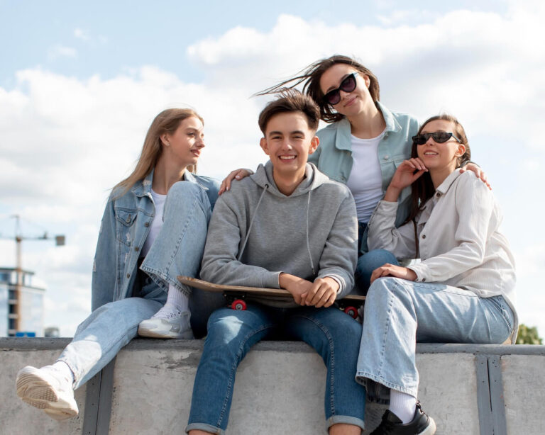 Giovani e futuro: i progetti che cambiano l’Italia