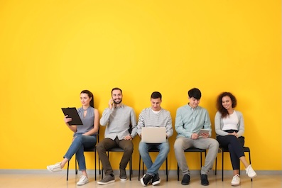 Giovani e futuro: i progetti che cambiano l’Italia